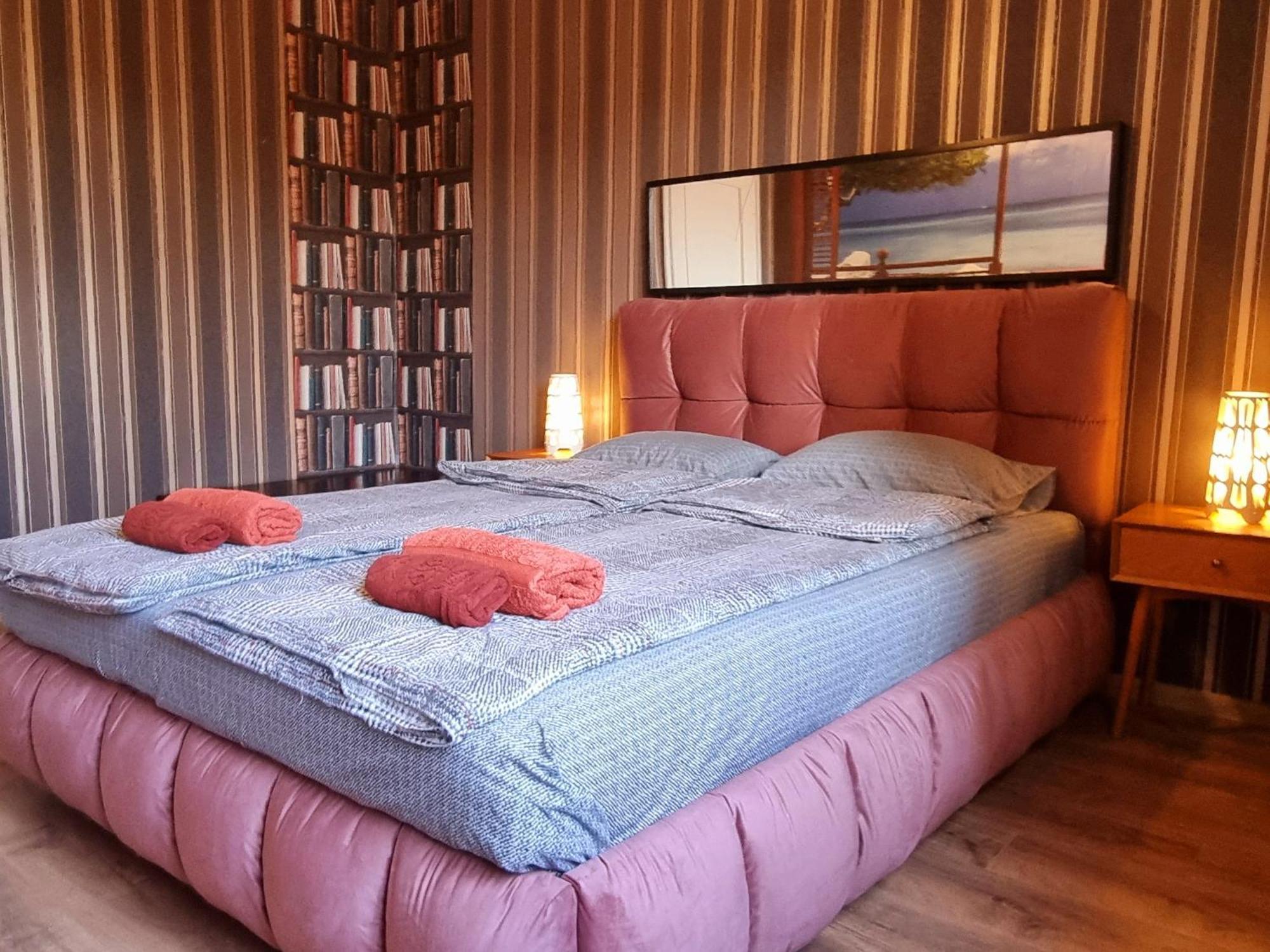 Central Apartment Sofia Bagian luar foto